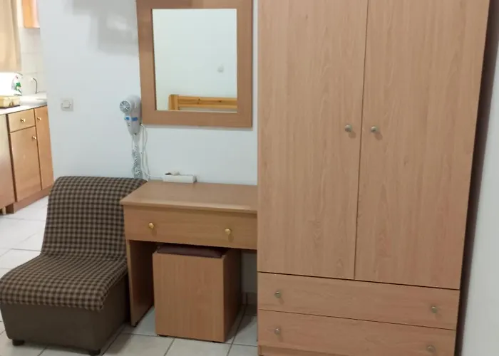 Paradisos Kastellorizou Daire